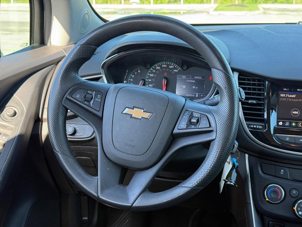 Used 2020 Chevrolet Trax LS w/ Tint and Cruise Package FWD image 13