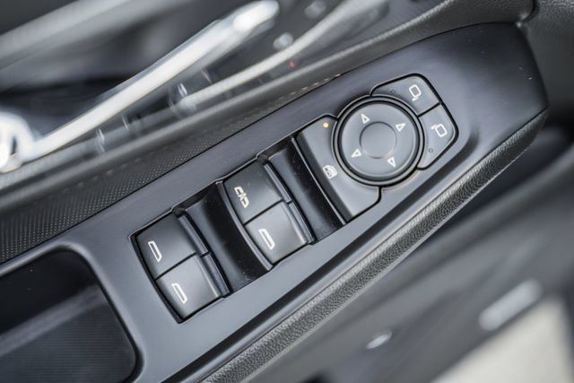 Used 2020 Chevrolet Traverse Premier w/ Redline Edition FWD image 39
