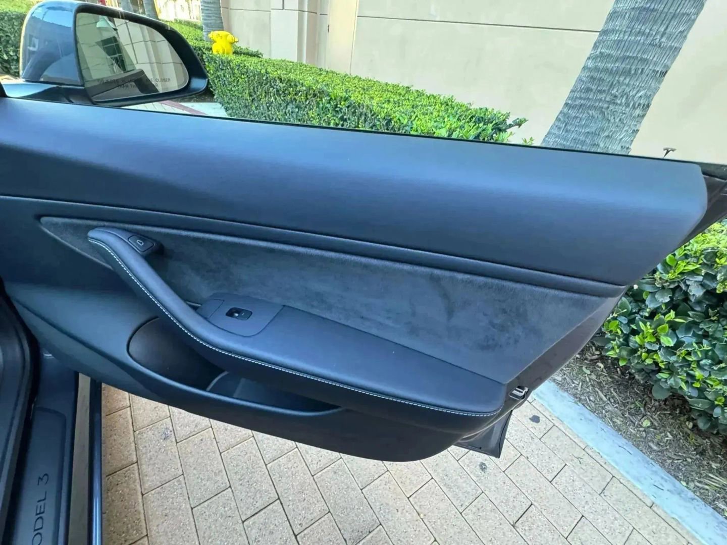 Used 2023 Tesla Model 3 Standard Range image 22