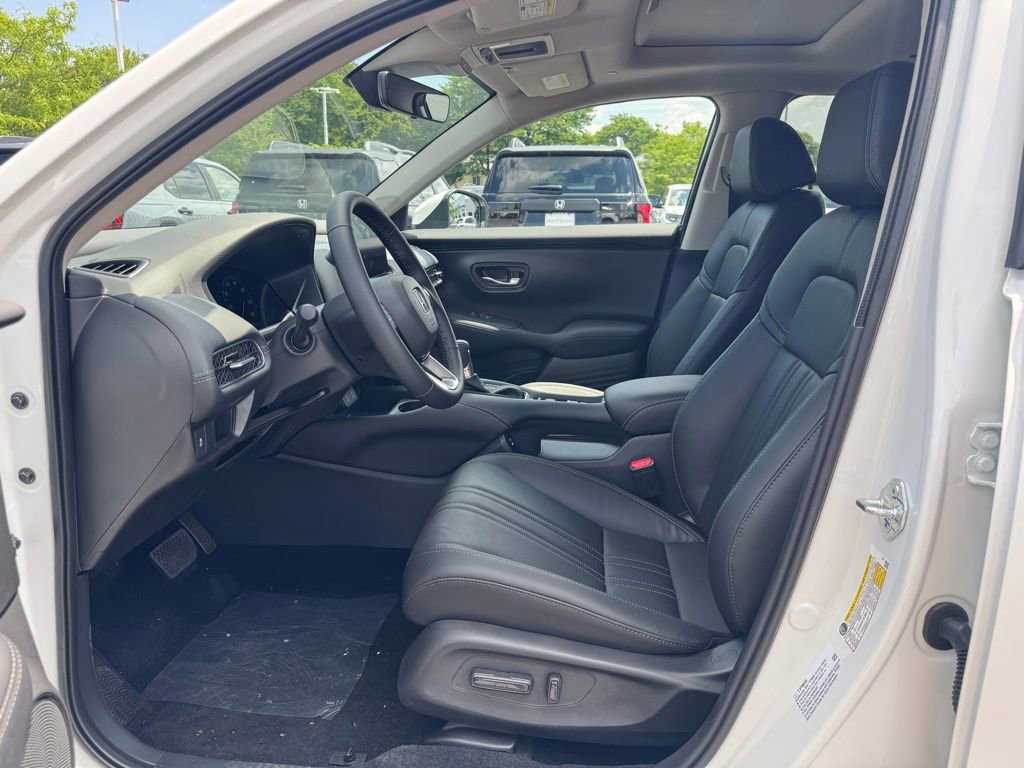 New 2026 Honda HR-V EX-L image 11