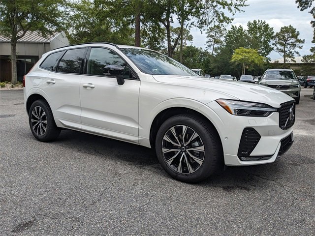 New 2025 Volvo XC60 B5 Plus w/ Protection Package Premier image 2