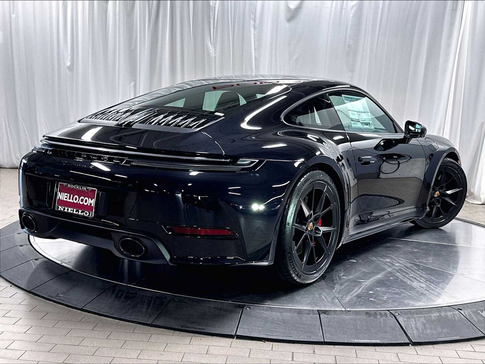 Used 2026 Porsche 911 Carrera S RWD image 9