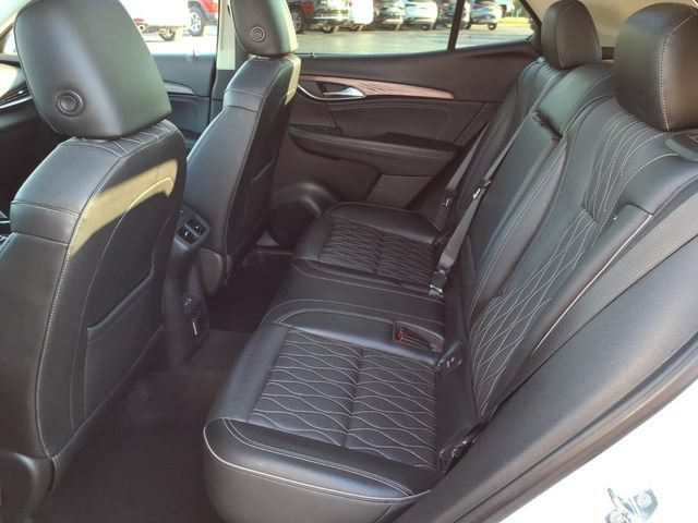 Used 2022 Buick Envision Avenir w/ Technology Package II AWD/4WD image 7