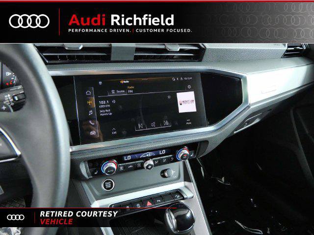 Certified 2025 Audi Q3 2.0T Premium w/ Convenience Package AWD/4WD image 14