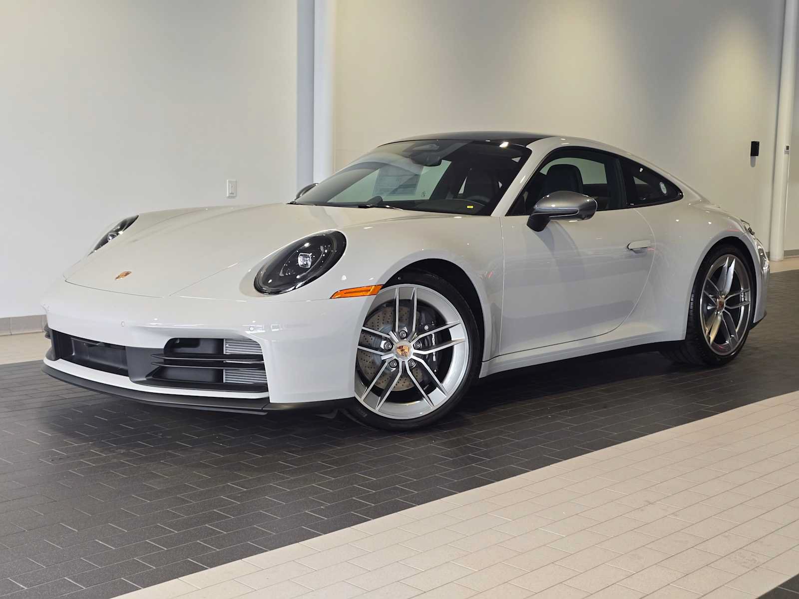New 2026 Porsche 911 Carrera T RWD image 1