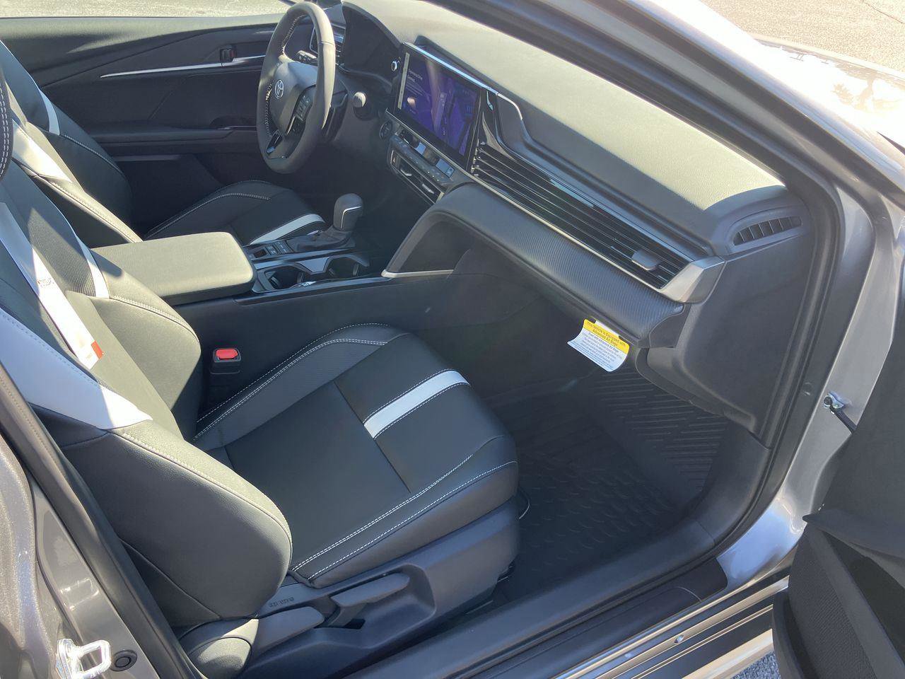 New 2026 Toyota Camry SE image 12