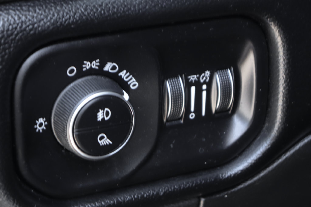 Used 2020 RAM 2500 Laramie AWD/4WD image 21