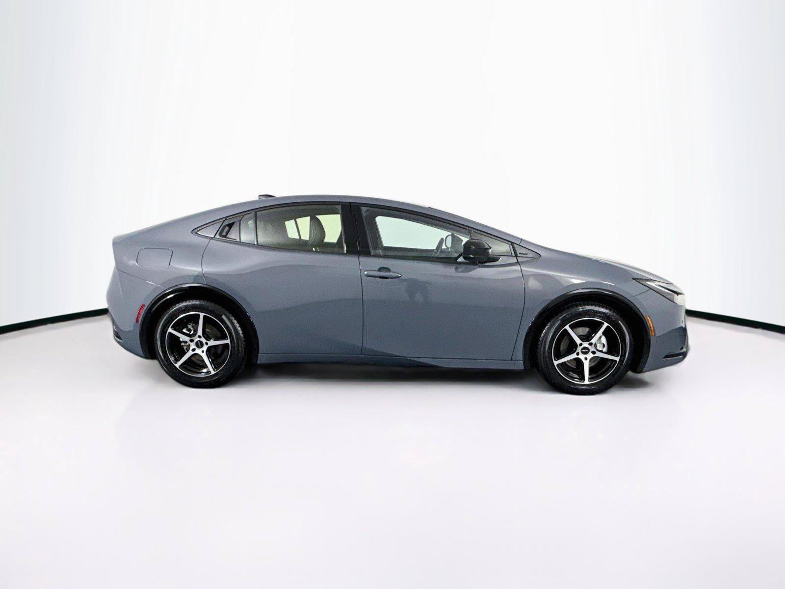Certified 2026 Toyota Prius Plug-In Hybrid FWD image 11