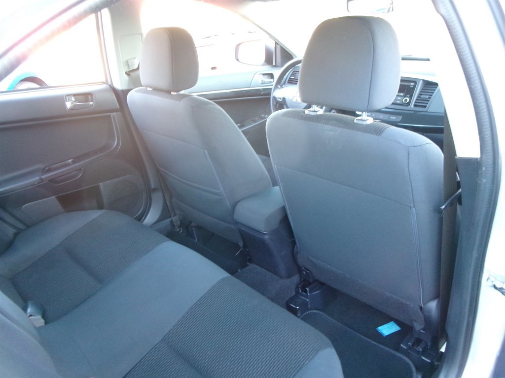 Used 2016 Mitsubishi Lancer ES image 20