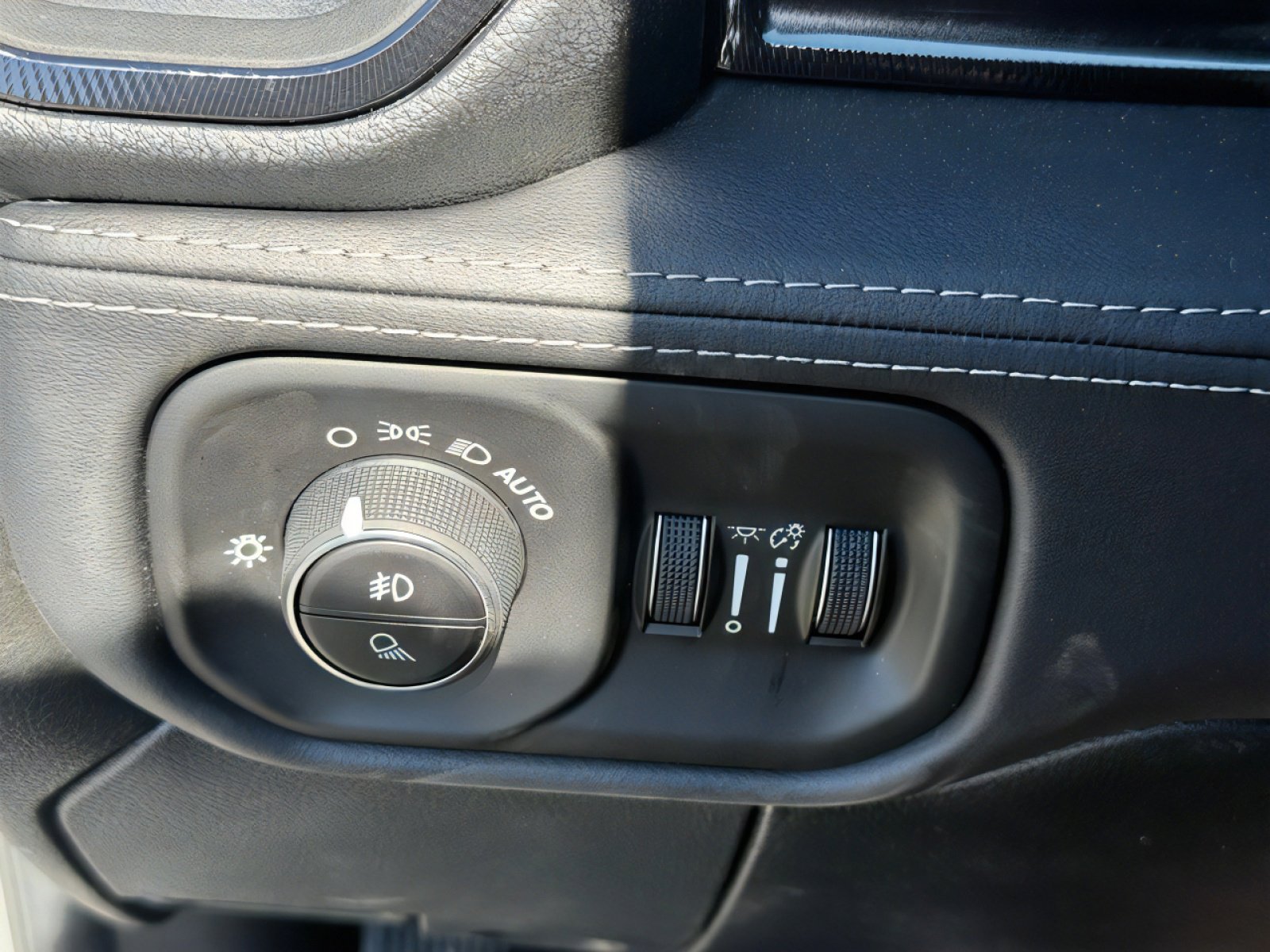 New 2026 RAM 2500 Rebel image 21