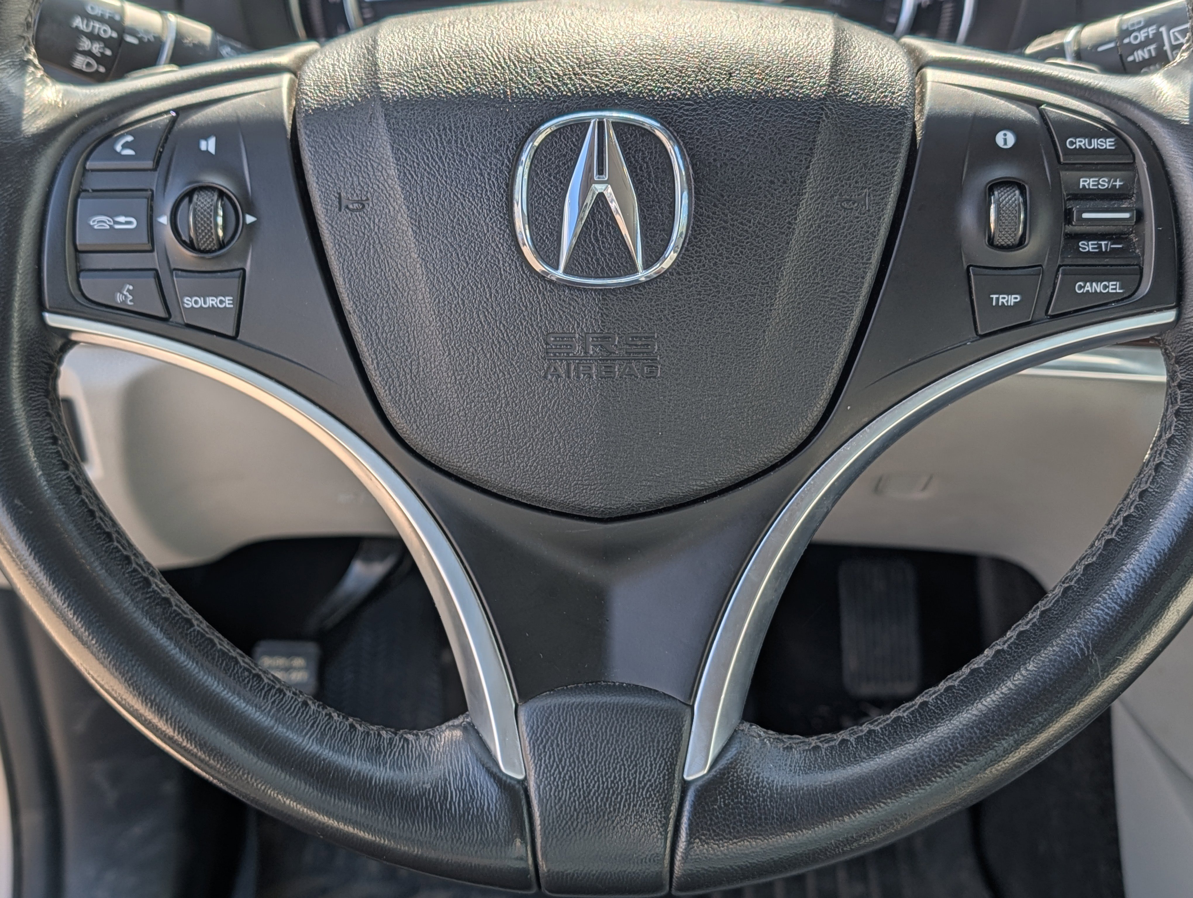 Used 2014 Acura MDX SH-AWD image 25