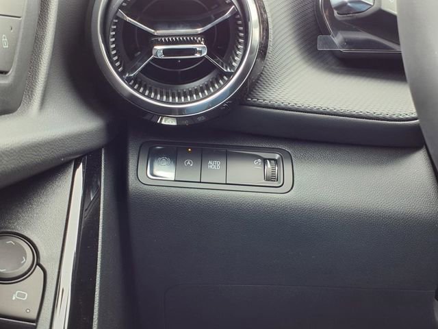 New 2026 Chevrolet Equinox LT w/ Convenience Package II image 18