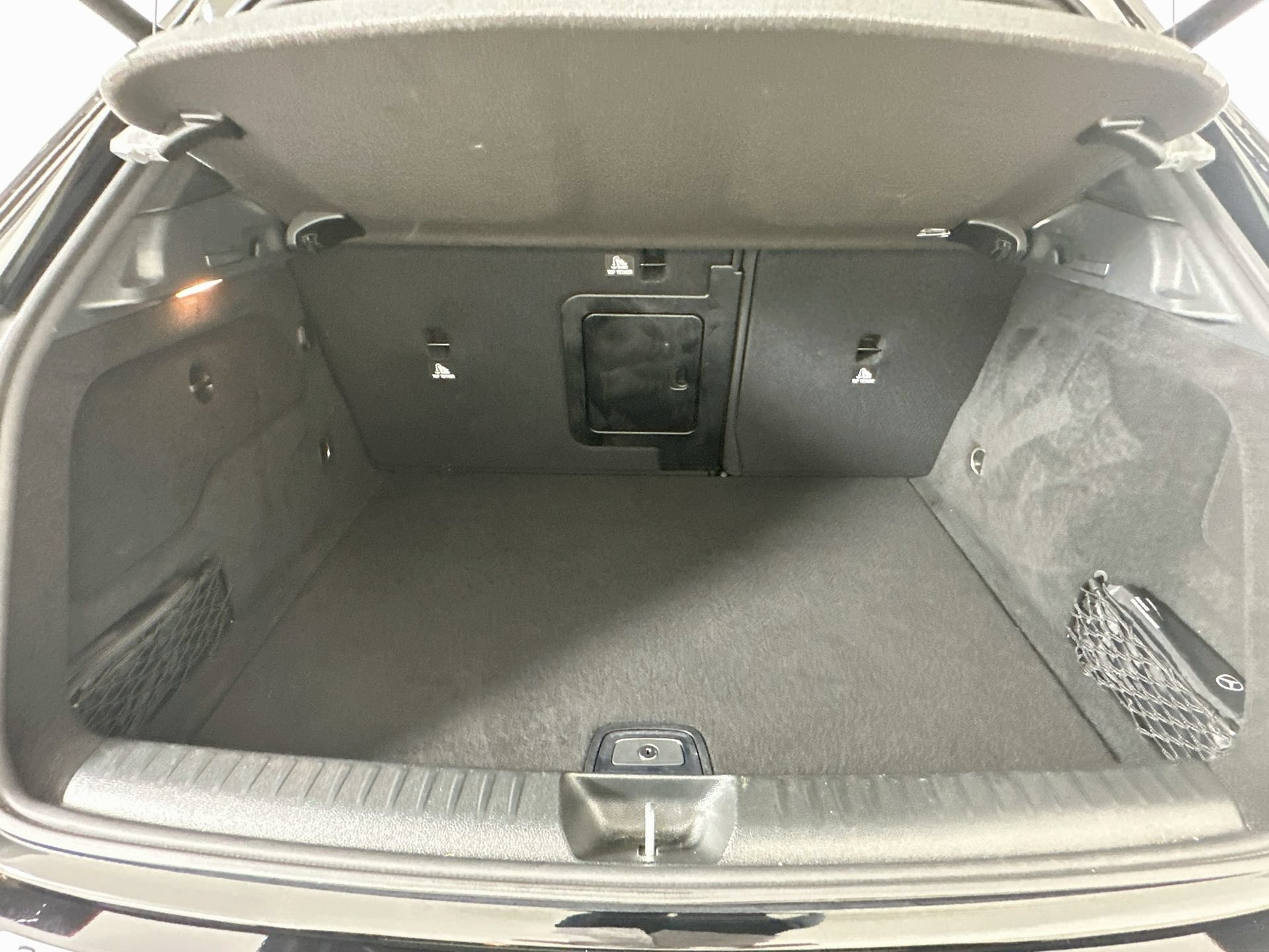 Certified 2020 Mercedes-Benz GLA 250 image 26