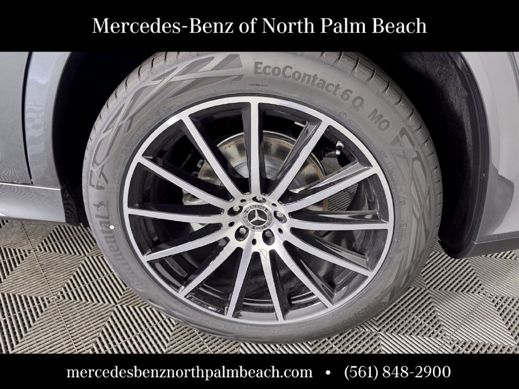 New 2026 Mercedes-Benz GLS 450 4MATIC image 16