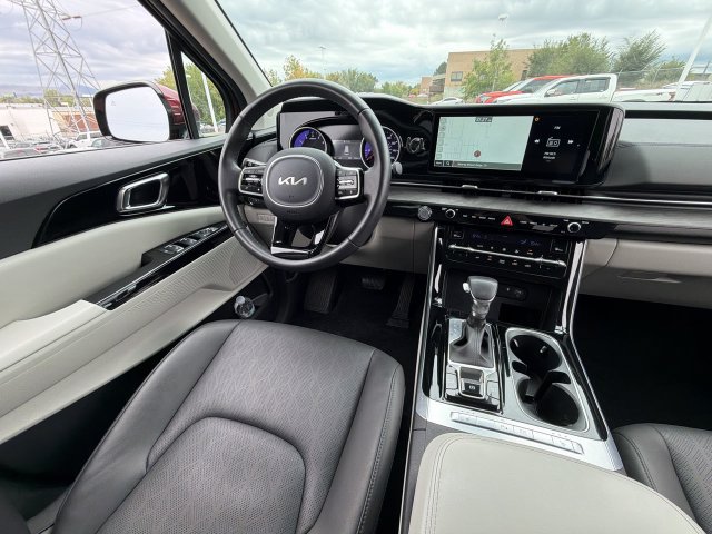 Certified 2024 Kia Carnival EX FWD image 19