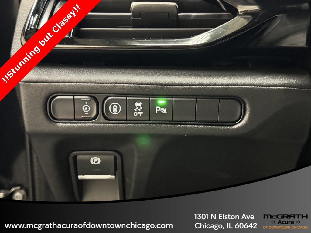 Used 2023 Acura MDX SH-AWD w/ Technology Package image 17