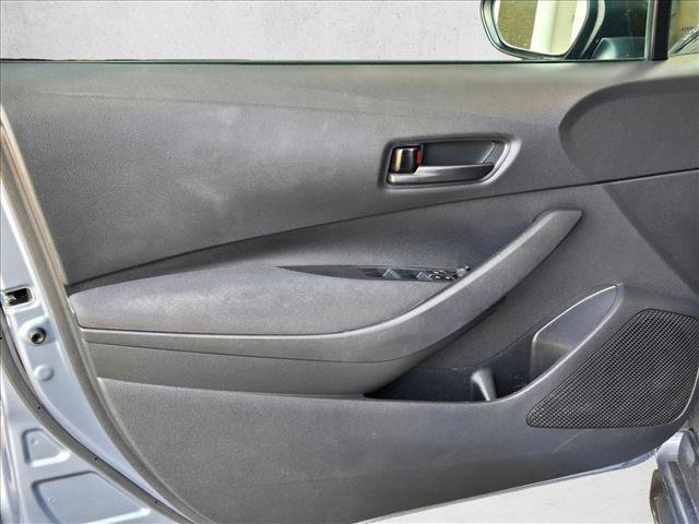 Used 2023 Toyota Corolla LE FWD image 10