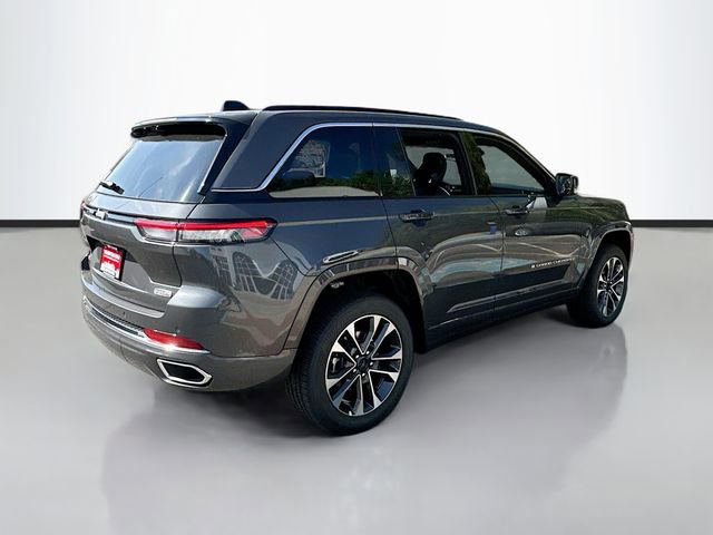 New 2025 Jeep Grand Cherokee Overland w/ Luxury Tech Group IV AWD/4WD image 6