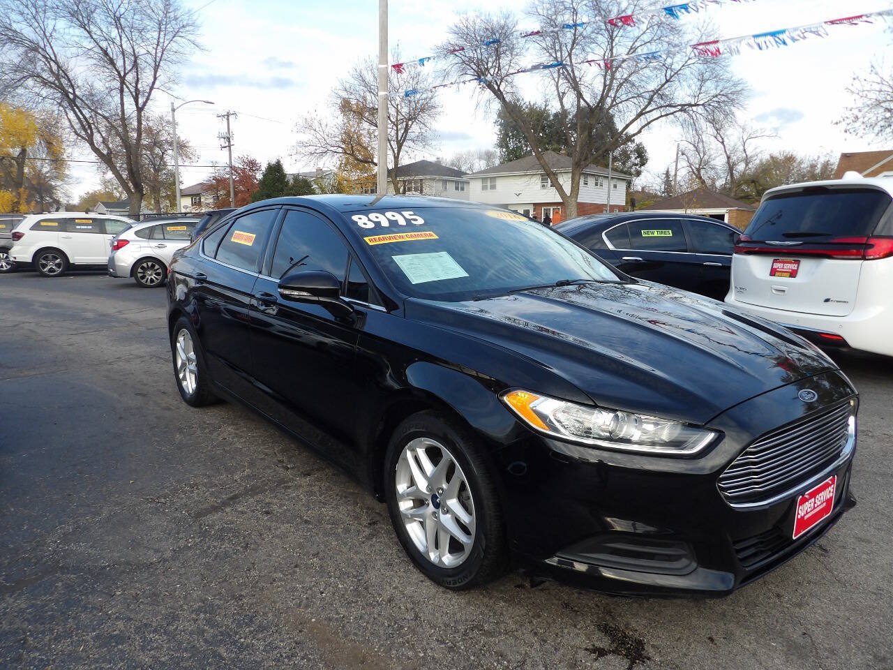 Used 2016 Ford Fusion SE FWD image 3
