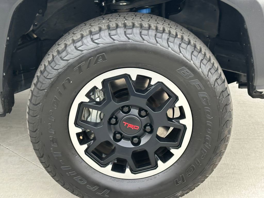 Used 2024 Toyota Tacoma TRD Off-Road image 14