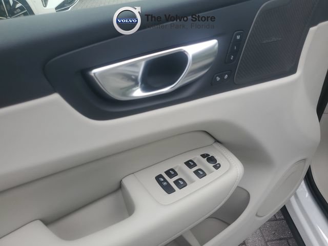 New 2026 Volvo XC60 B5 Ultra w/ Protection Package Premier AWD/4WD image 13