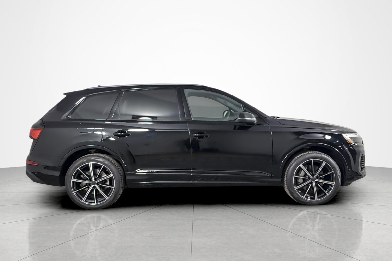 New 2026 Audi Q7 2.0T Premium Plus AWD/4WD image 7