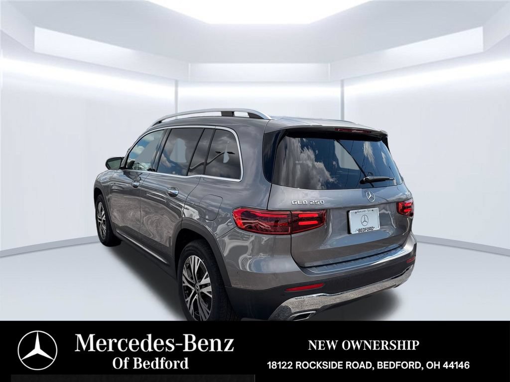 New 2026 Mercedes-Benz GLB 250 4MATIC image 6