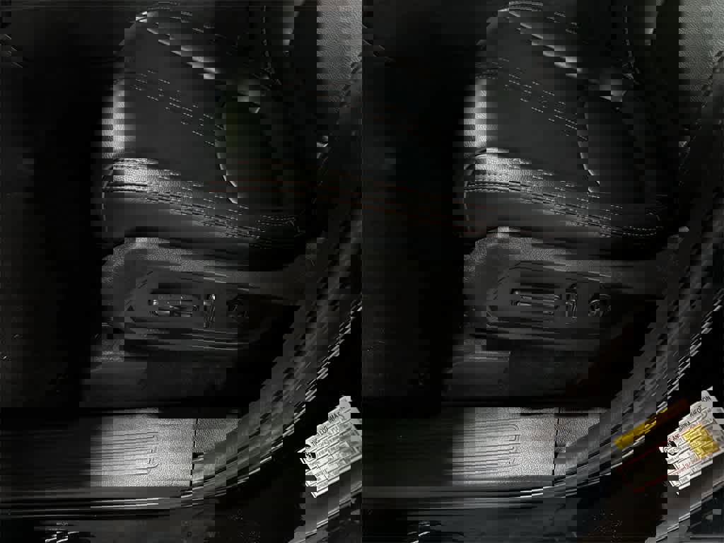 Used 2023 Honda Pilot TrailSport image 24