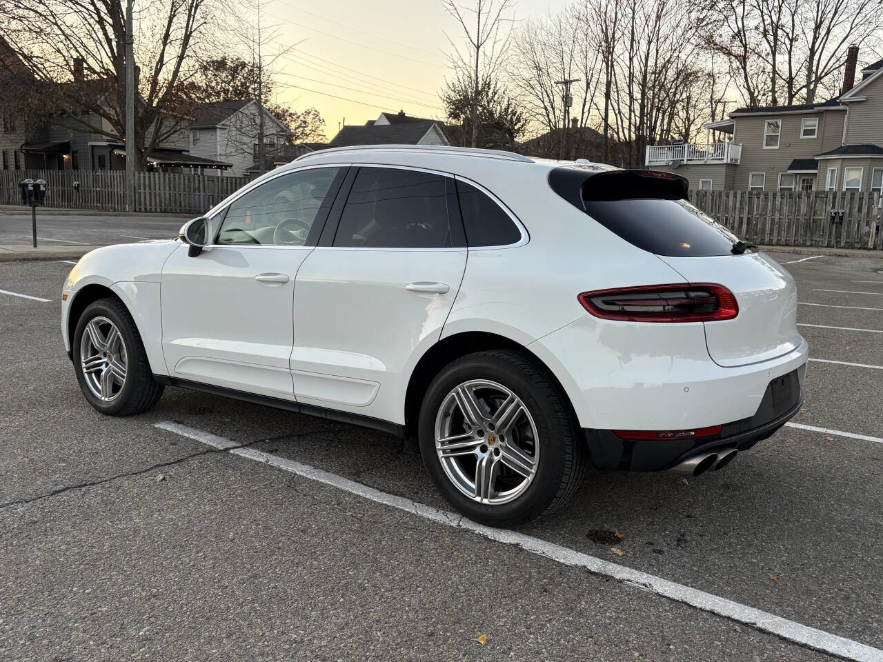 Used 2015 Porsche Macan S image 16
