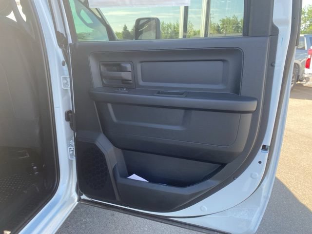 New 2024 RAM 3500 Tradesman w/ Chrome Appearance Group AWD/4WD image 23