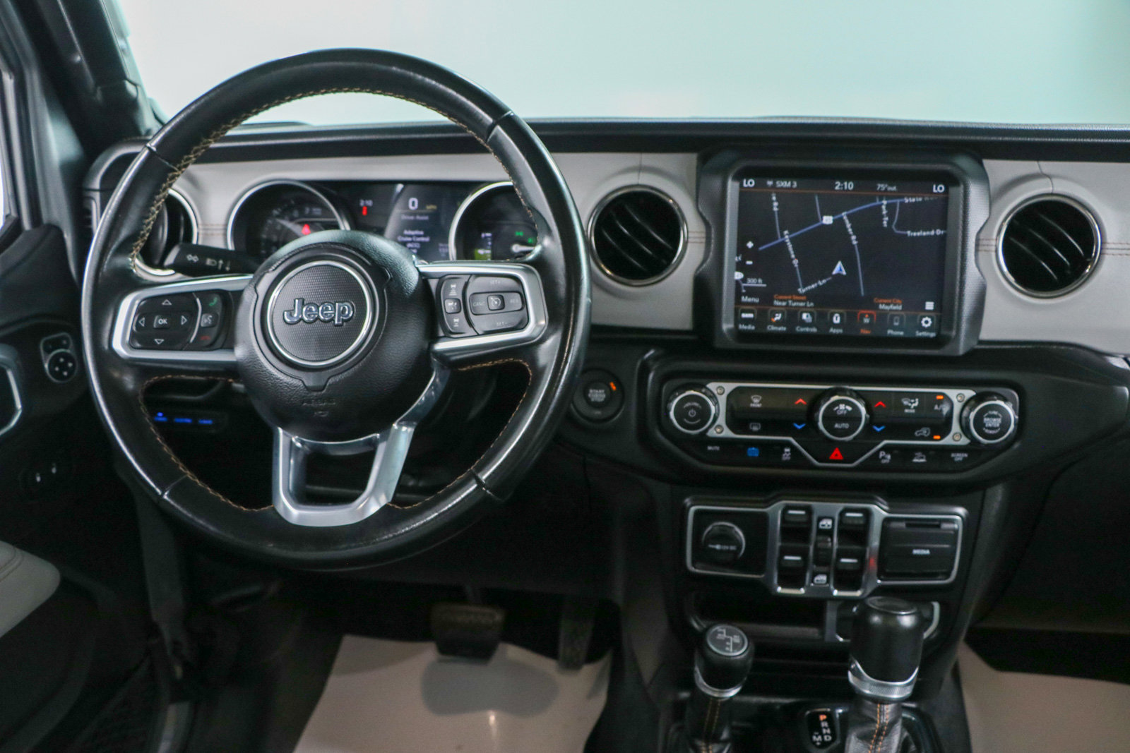 Used 2021 Jeep Wrangler Unlimited Sahara image 19