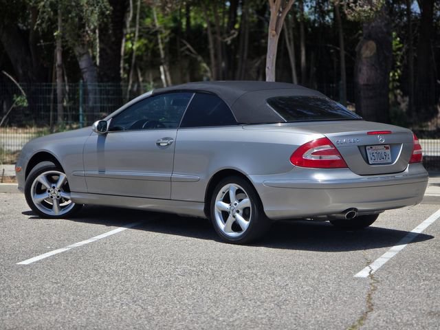 Used 2005 Mercedes-Benz CLK 320 Cabriolet image 15