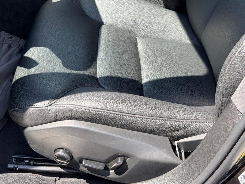 Certified 2025 Volvo S60 B5 Plus image 26