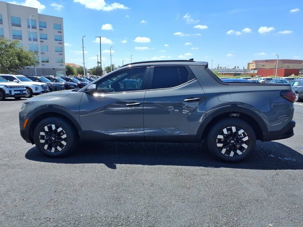 Used 2026 Hyundai Santa Cruz SEL FWD image 2