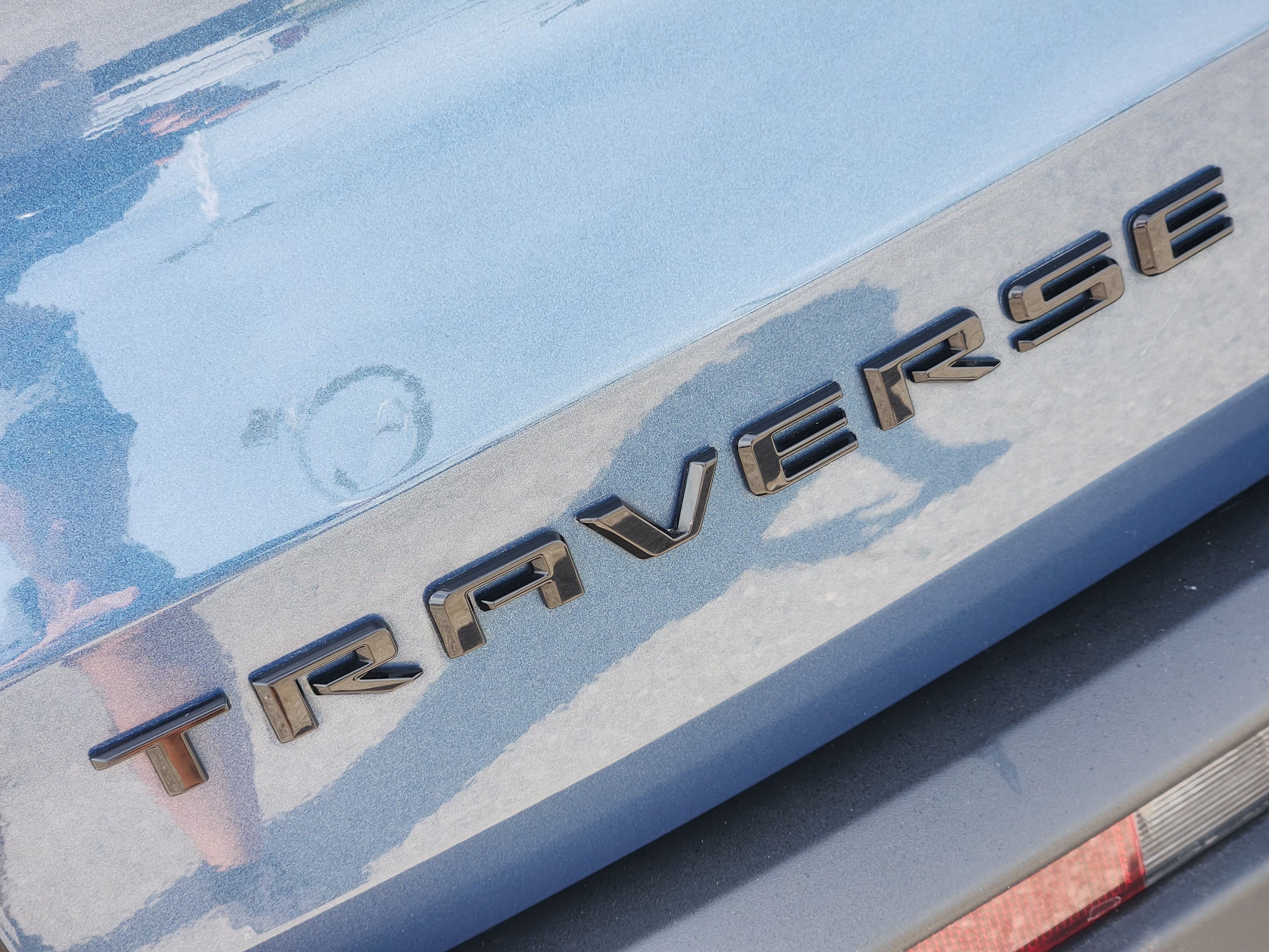 Used 2025 Chevrolet Traverse Z71 AWD/4WD image 12