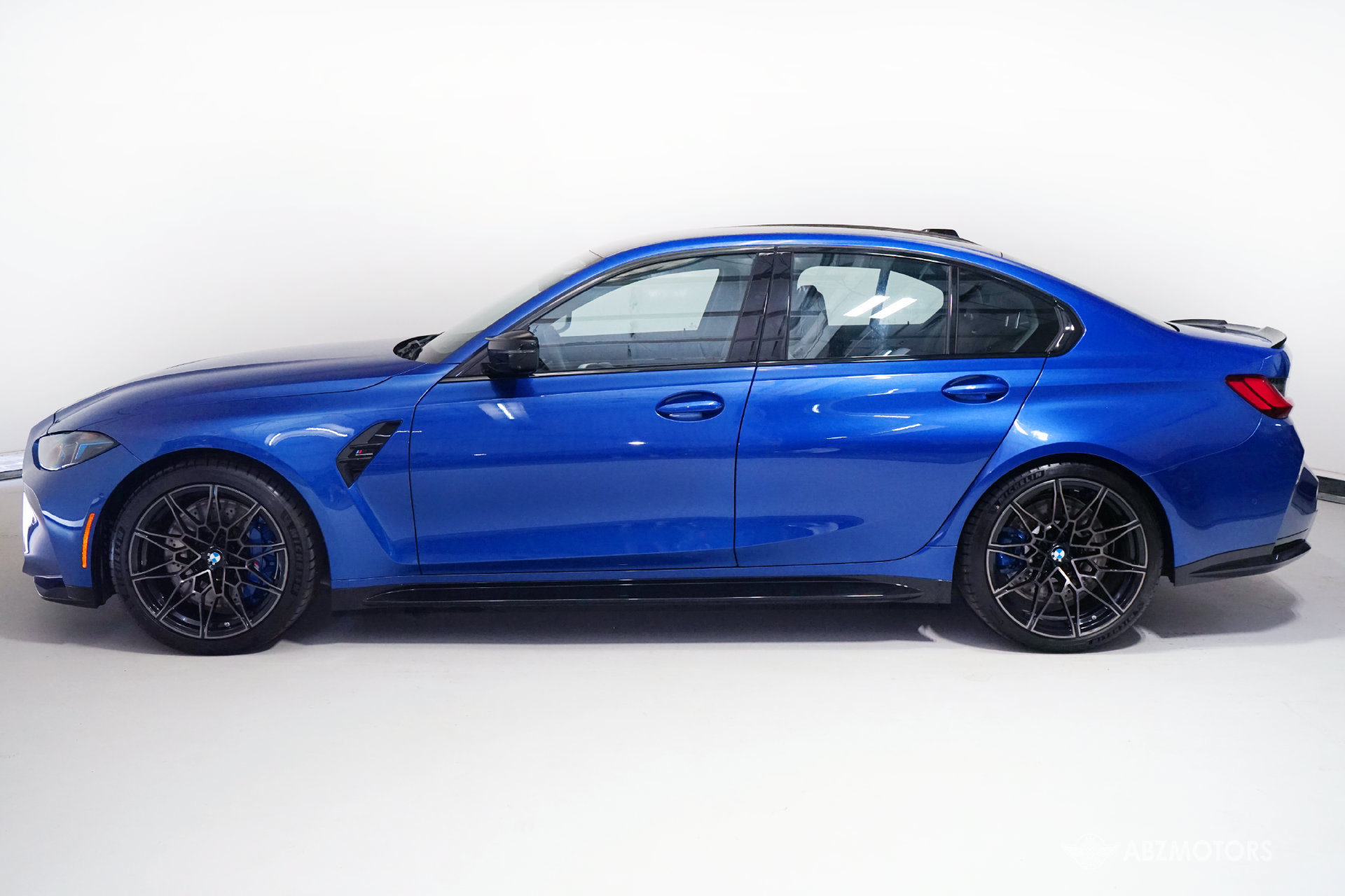 Used 2027 BMW M3 Competition AWD/4WD image 3