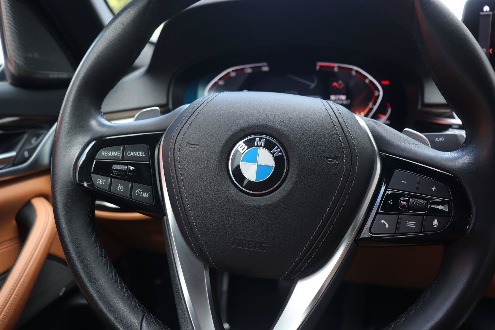 Used 2021 BMW 530i RWD image 27