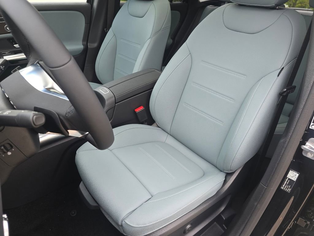 New 2026 Mercedes-Benz GLA 250 4MATIC image 24