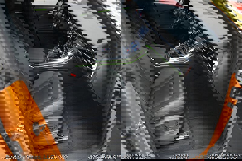 Used 2021 Audi Q8 Premium Plus w/ Premium Plus Package image 17