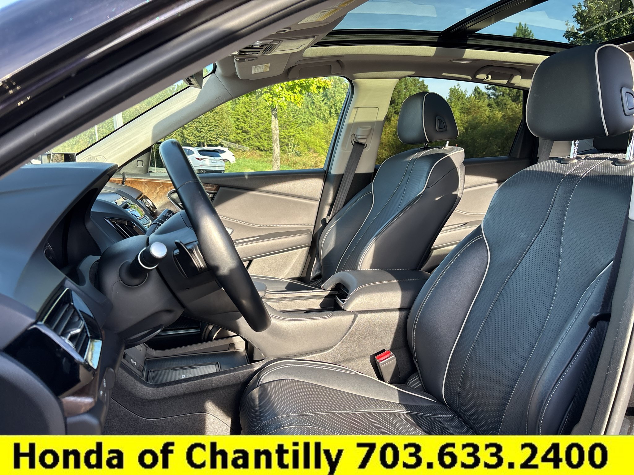 Used 2023 Acura RDX w/ Advance Package AWD/4WD image 19