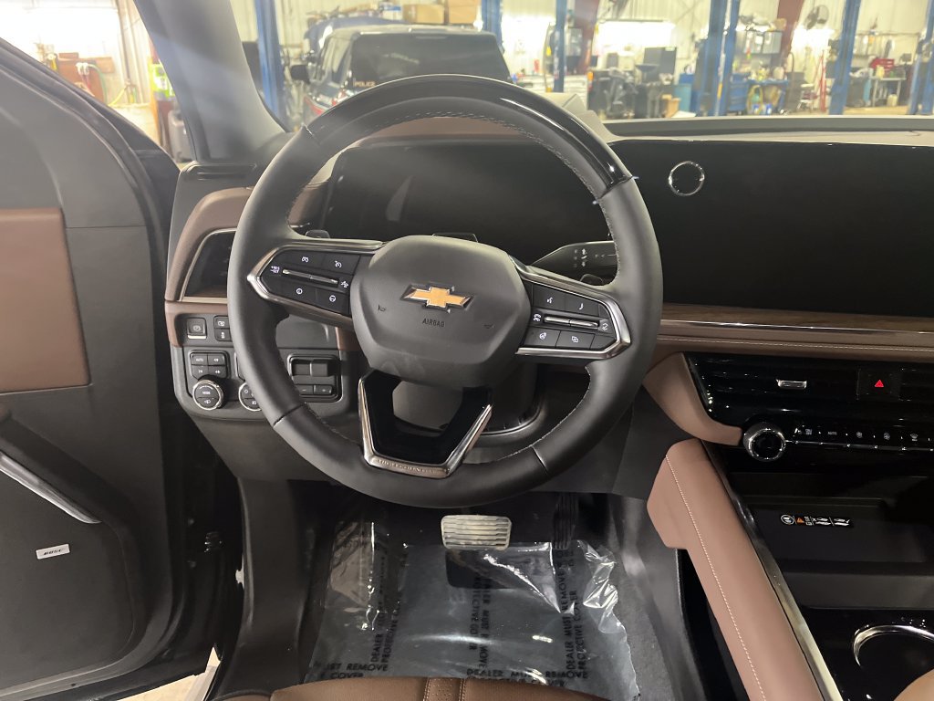 New 2026 Chevrolet Tahoe High Country AWD/4WD image 13