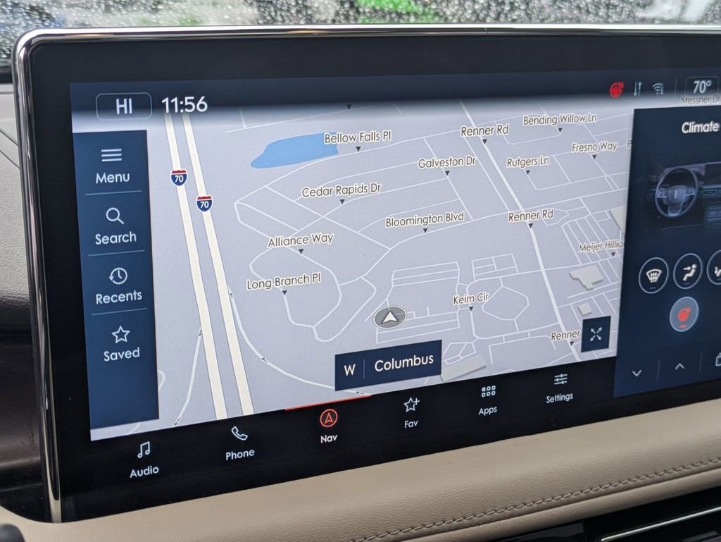 Used 2023 Lincoln Nautilus Reserve w/ Equipment Group 201A image 4