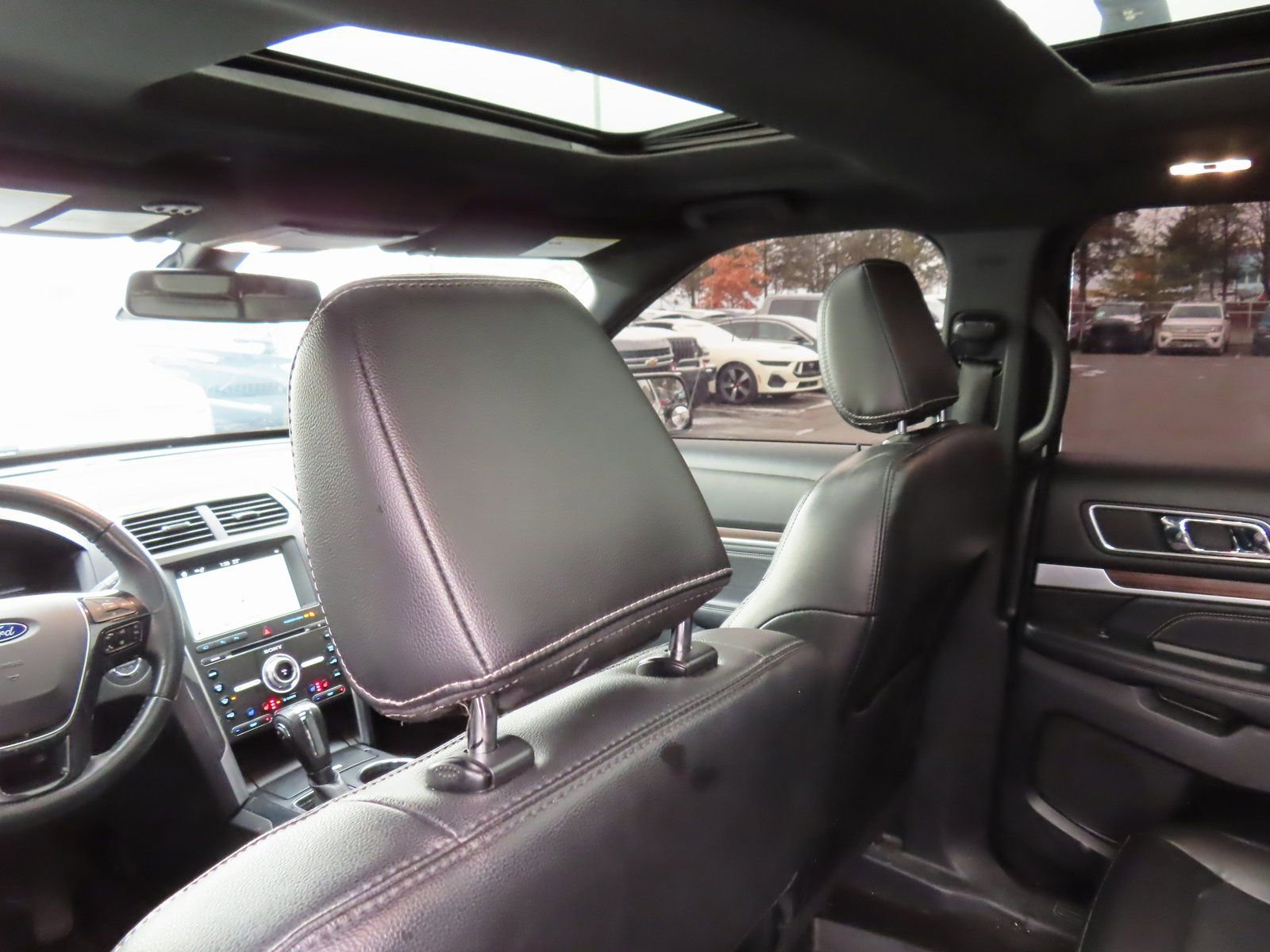 Used 2018 Ford Explorer Limited w/ Equipment Group 301A image 25