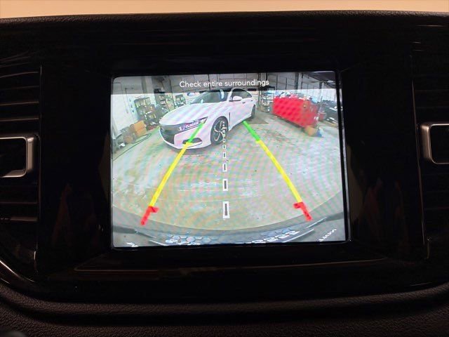 Used 2023 Dodge Durango AWD image 24