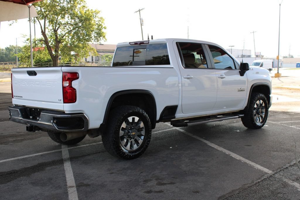 Used 2022 Chevrolet Silverado 2500 LT w/ Texas Edition AWD/4WD image 6