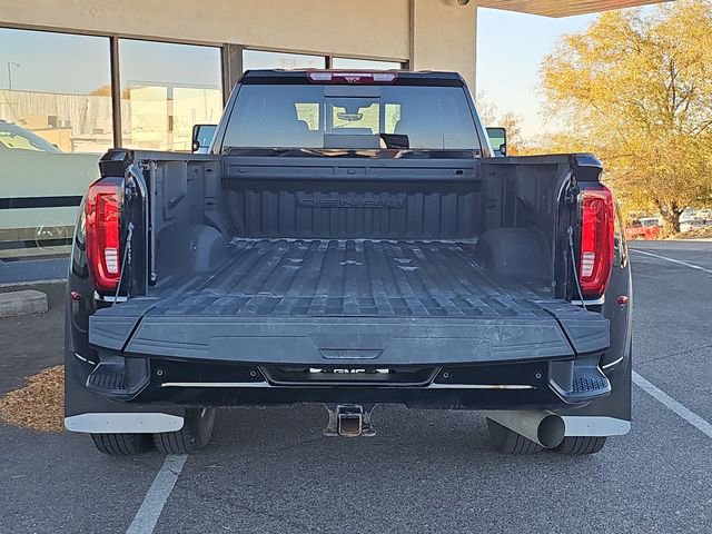 Used 2023 GMC Sierra 3500 Denali w/ Denali Ultimate Package image 26