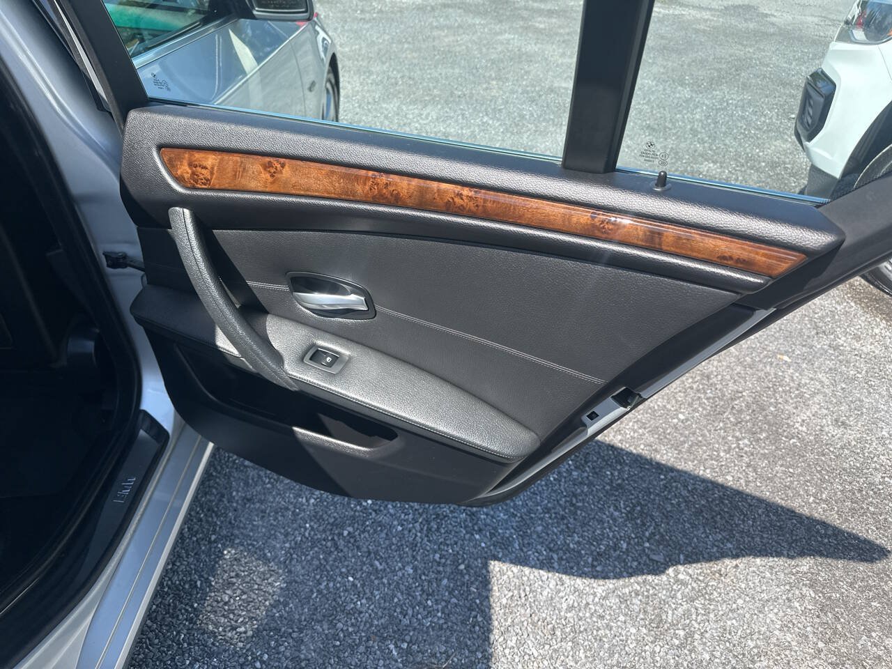 Used 2008 BMW 528i Sedan RWD image 16
