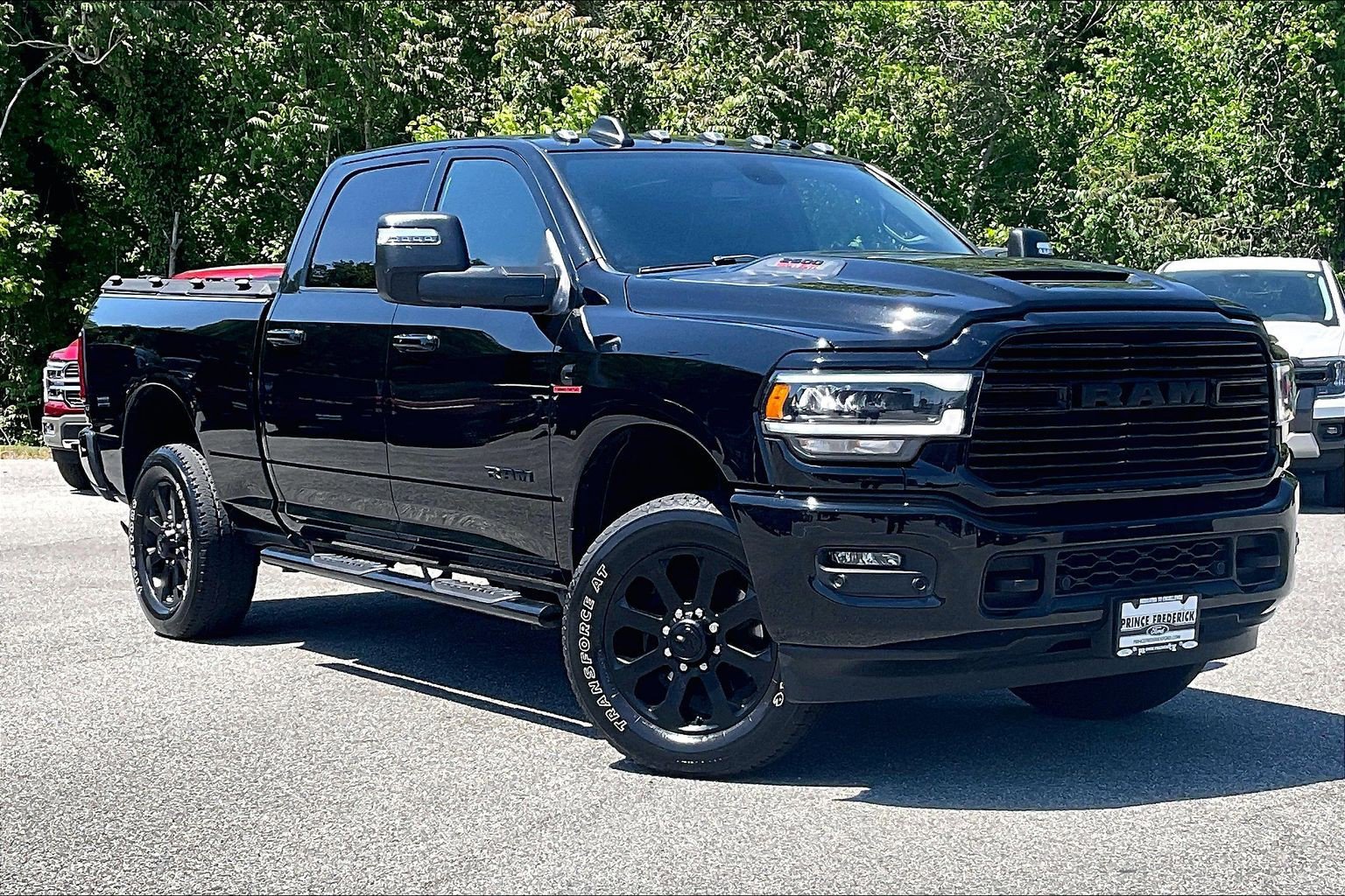 Used 2023 RAM 2500 Laramie AWD/4WD image 1