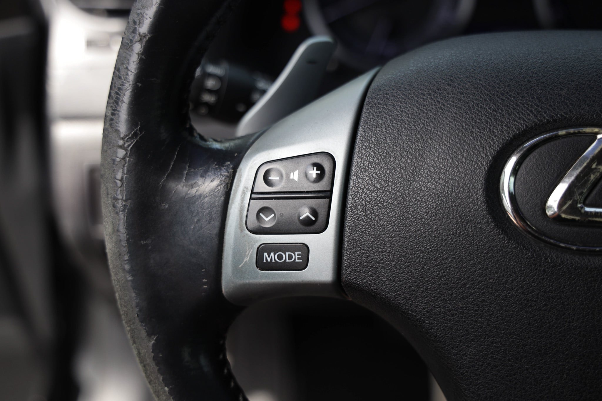 Used 2011 Lexus IS 350 w/ Premium Pkg Value Edition RWD image 29