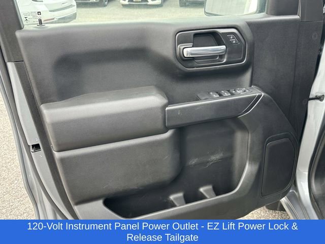 Used 2023 Chevrolet Silverado 1500 Custom image 16